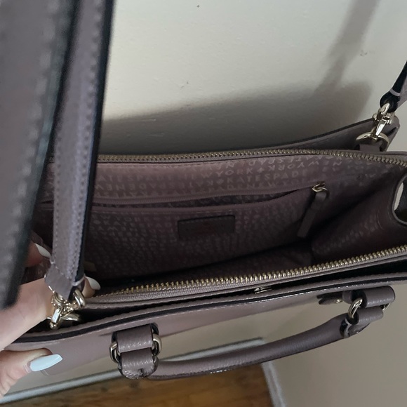 Kate spade purse - Picture 2 of 2